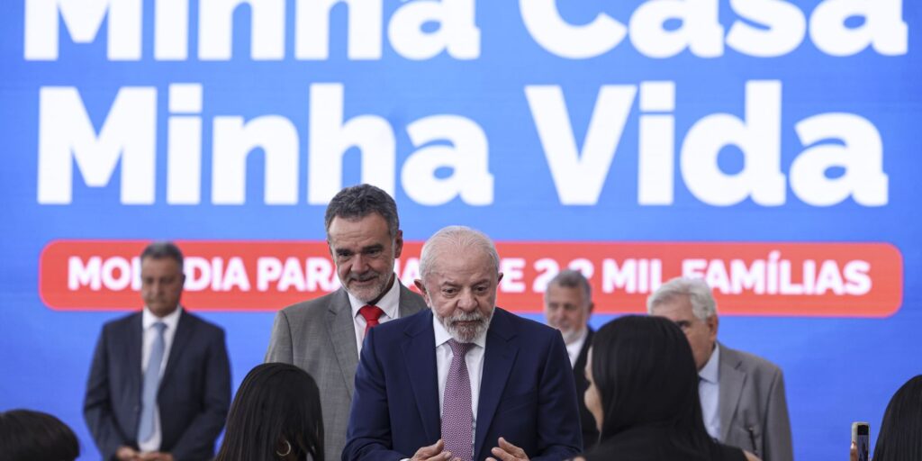 Governo federal entrega 2,2 mil moradias do Minha Casa, Minha Vida