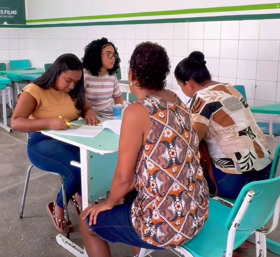 Prefeitura realiza entrega de tickets da Semana Santa Solidária e reforça segurança alimentar