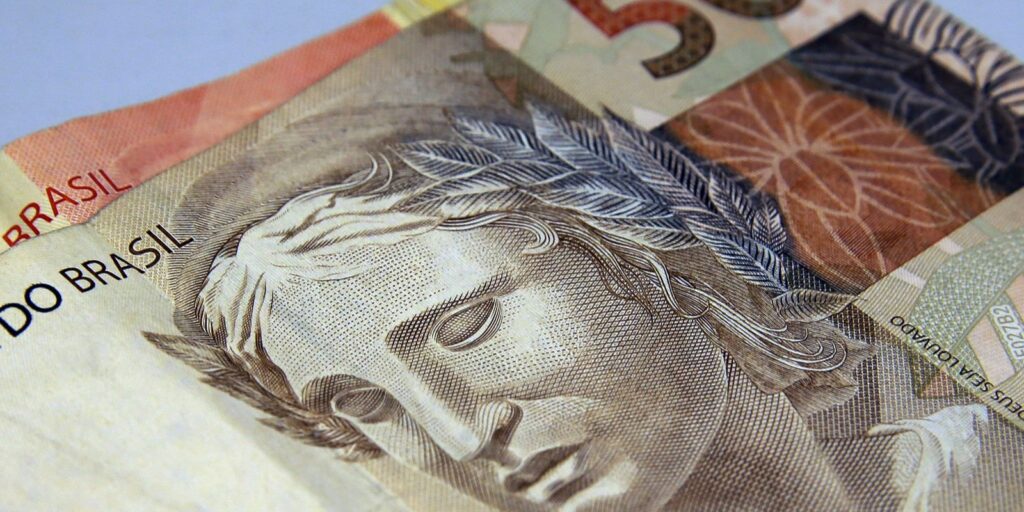 Vendas do Tesouro Direto batem recorde histórico em março