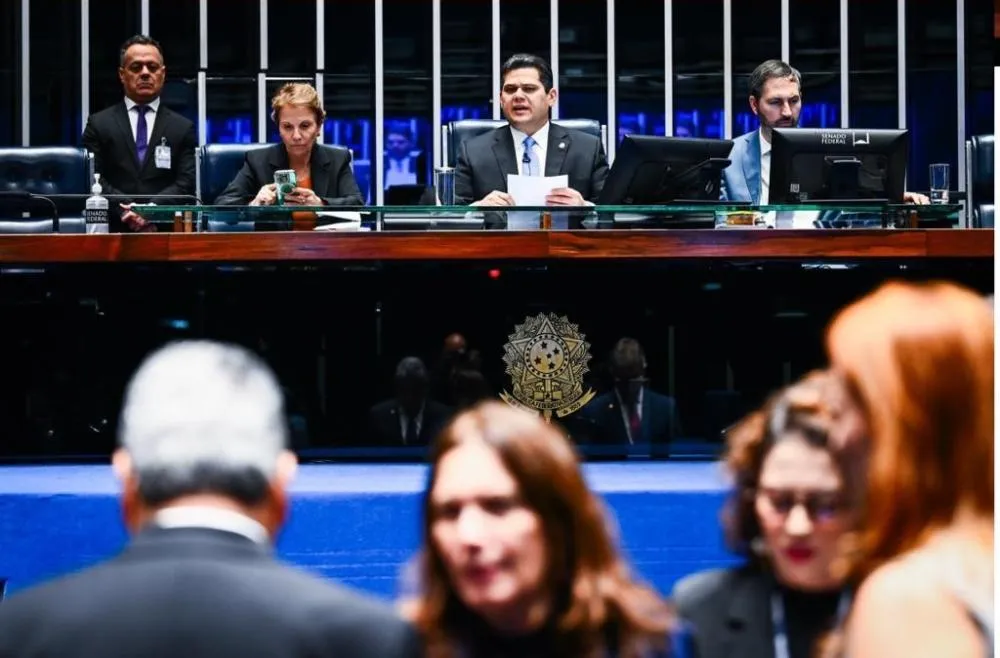 #Acesse Política