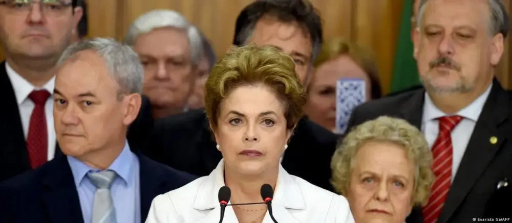 #Acesse Política