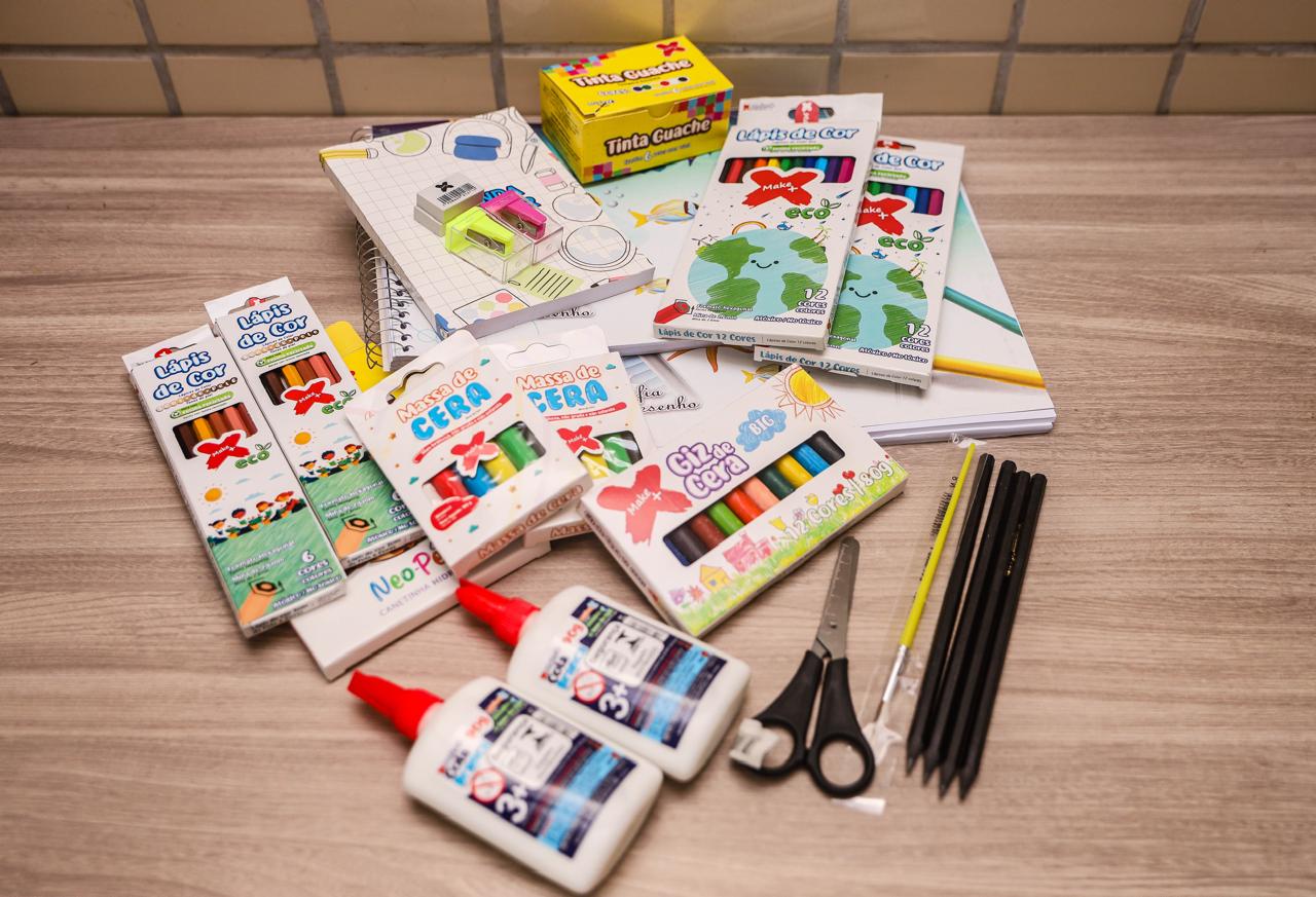 Prefeitura inicia entrega de kits de materiais escolares para estudantes da rede municipal – Imprensa Bahia