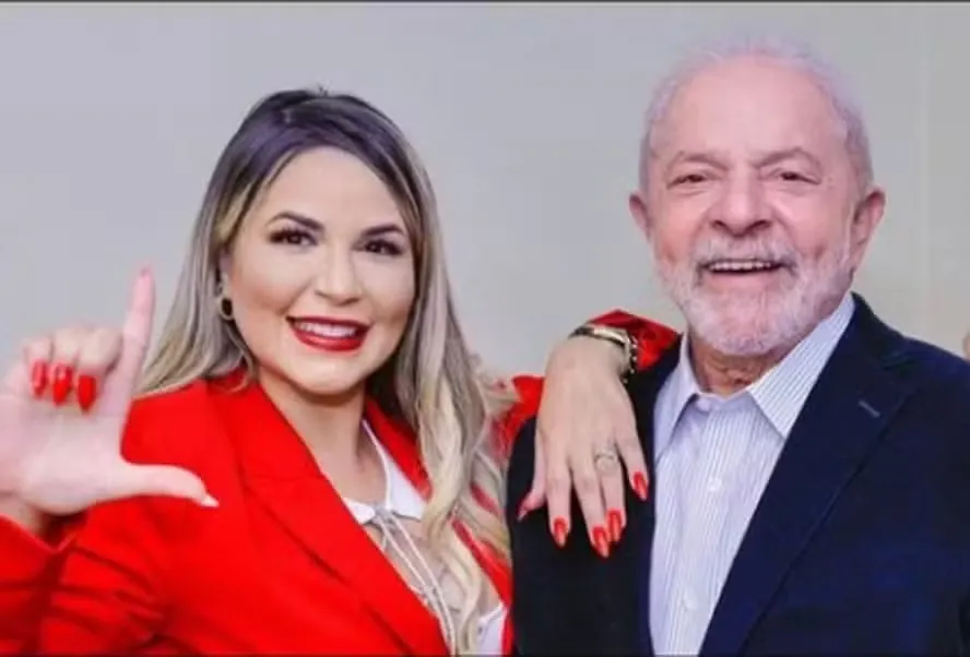 #Acesse Política