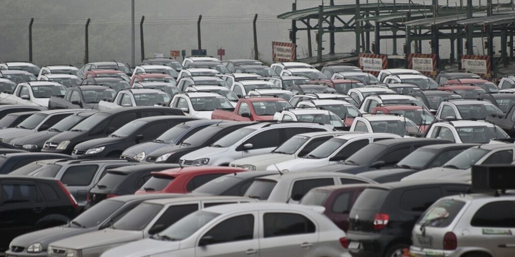 Produção de veículos cresce 2,4% em abril, diz Anfavea