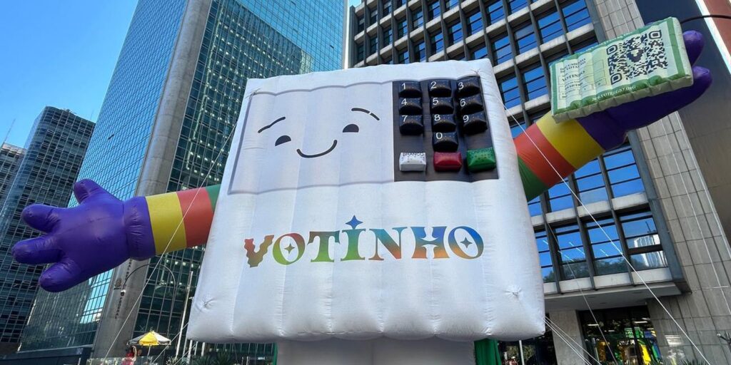 A 30ª Parada do Orgulho LGBT+ alerta sobre importância do voto