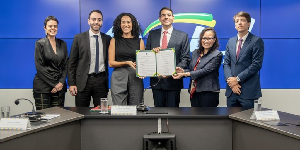 AGU garante posse de servidora exonerada do Itamaraty por banca racial