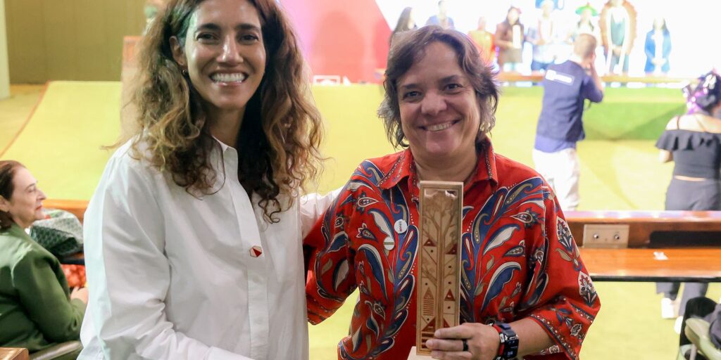 Fotógrafa da Agência Brasil recebe menção honrosa em prêmio