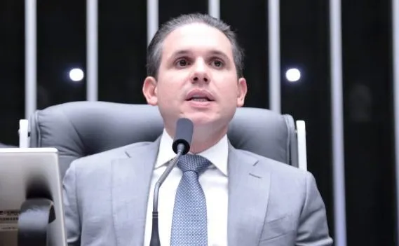 #Acesse Política