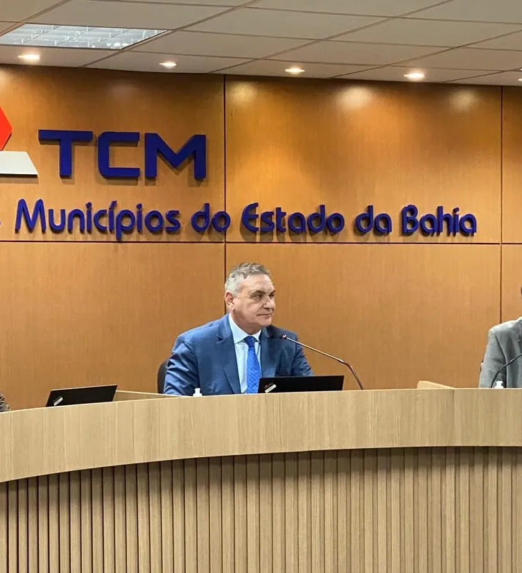 #Acesse Política