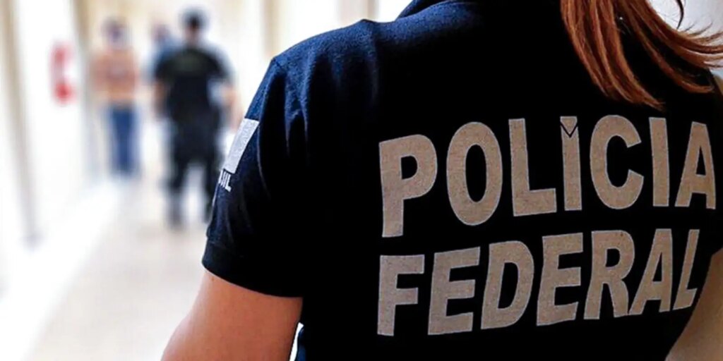 PF apreende celulares para coibir violência infantojuvenil na internet