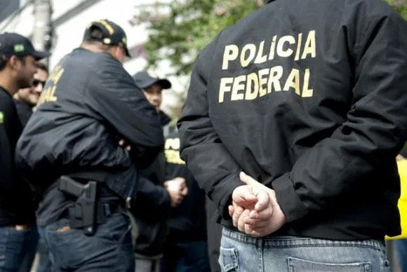 #Acesse Política
