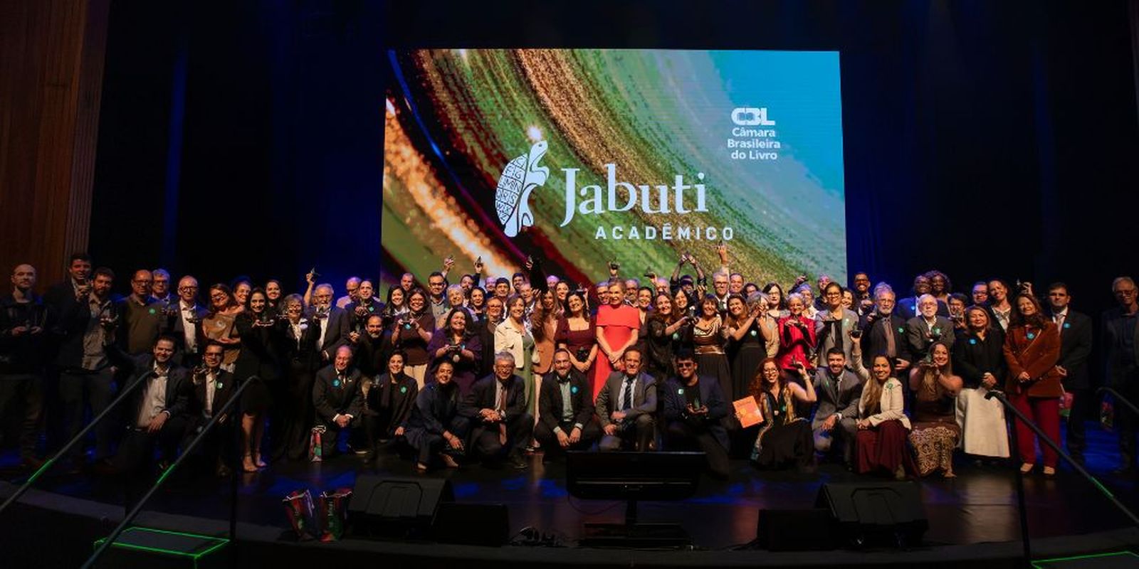 Cerimônia em São Paulo revela vencedores do 3º Prêmio Jabuti Acadêmico
