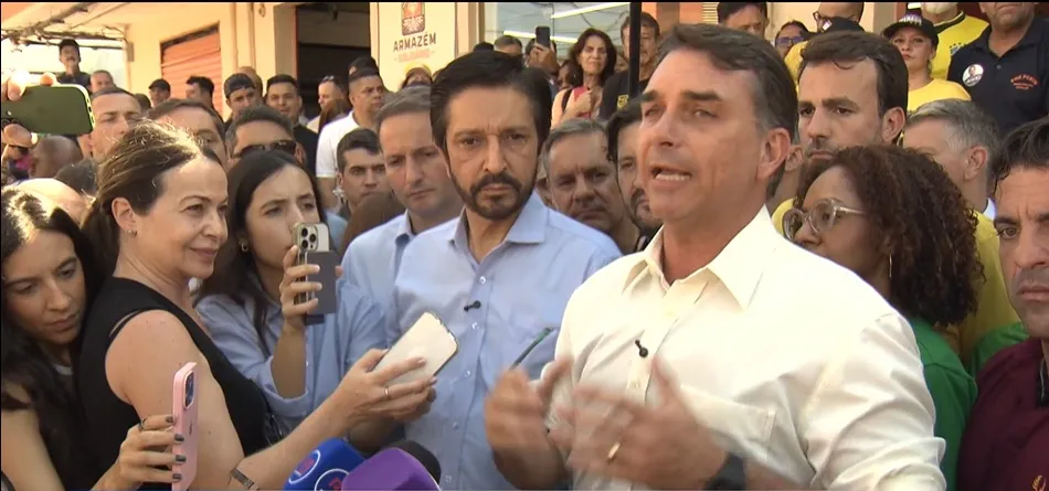 #Acesse Política