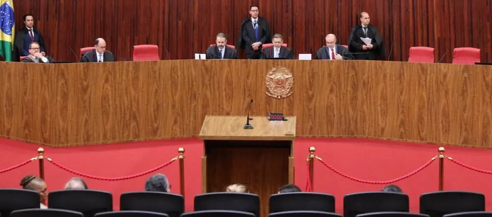 #Acesse Política