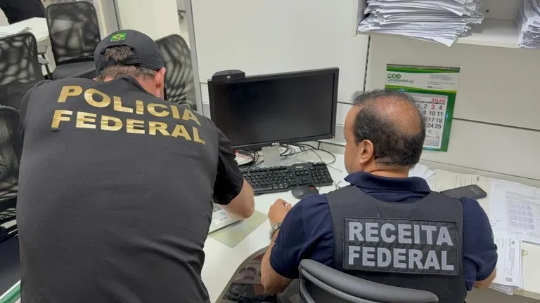 #Acesse Política