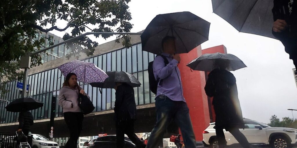 Fim de semana na capital paulista terá chuva forte e rajadas de vento