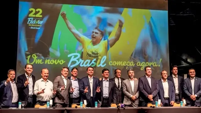 #Acesse Política