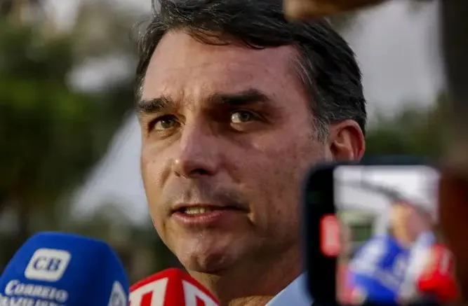 #Acesse Política