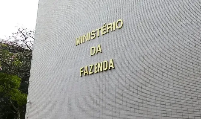 #Acesse Política