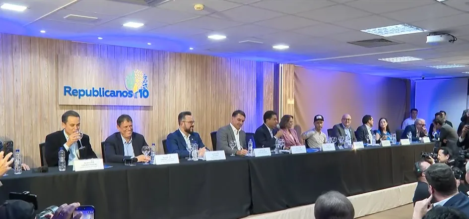 #Acesse Política